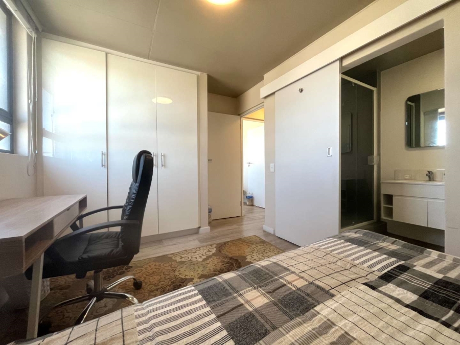 To Let 2 Bedroom Property for Rent in Observatory Western Cape